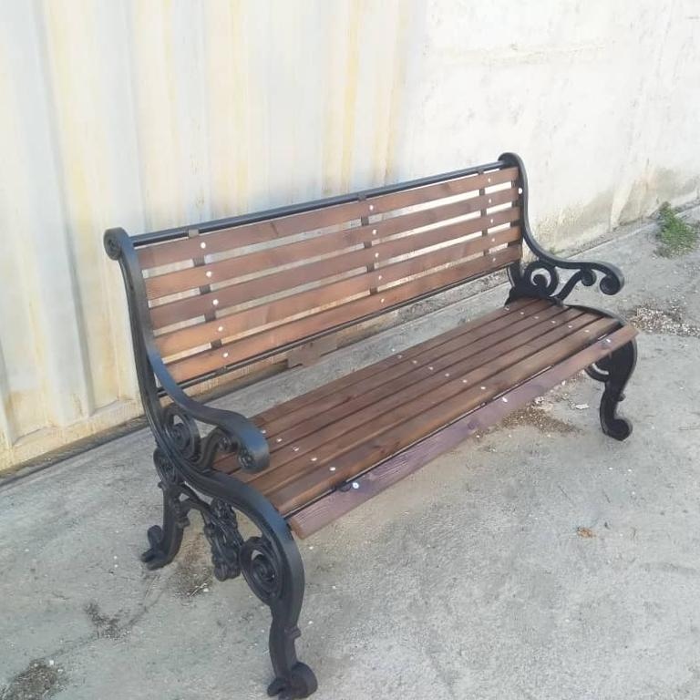 نیمکت پارکی و باغی پایه چدن و چوب